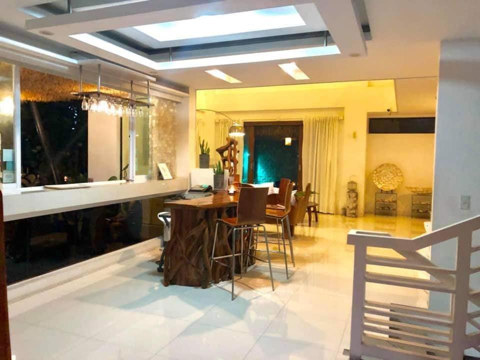 Date & Dine Resort Antipolo Zewnętrze zdjęcie