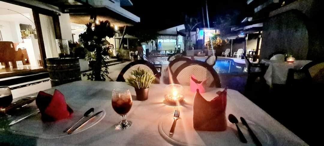 Date & Dine Resort Antipolo Zewnętrze zdjęcie